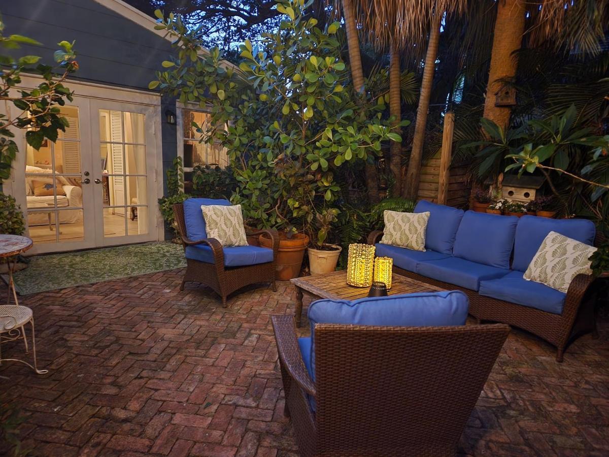 Chateau Gardens Hotel Lake Worth Beach Buitenkant foto